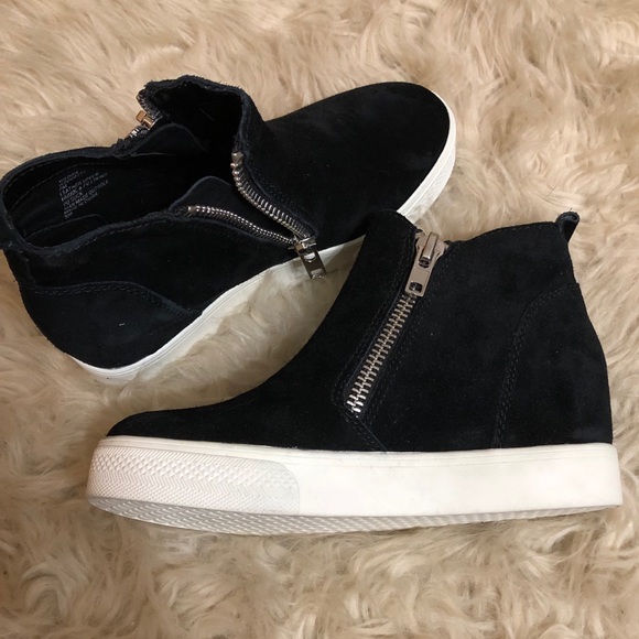 Steve Madden Shoes - STEVEN MADDEN “Wedgie” Sneakers👟- various sizes